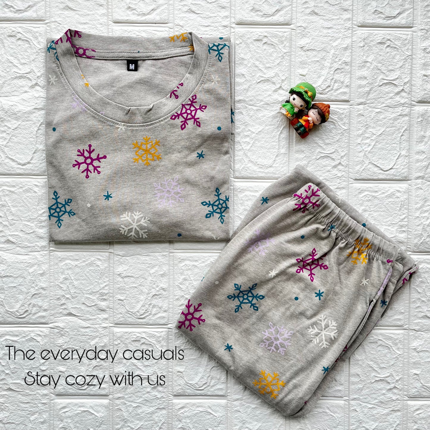 Snowflakes Lounge Set