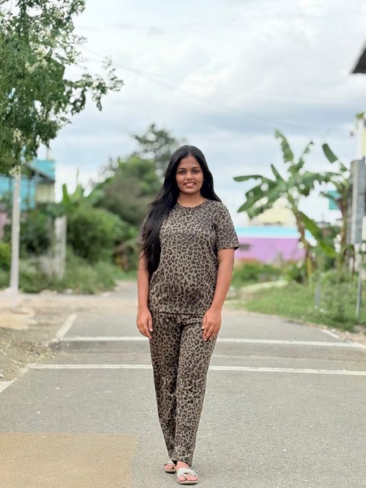 Cozy Leopard lounge set