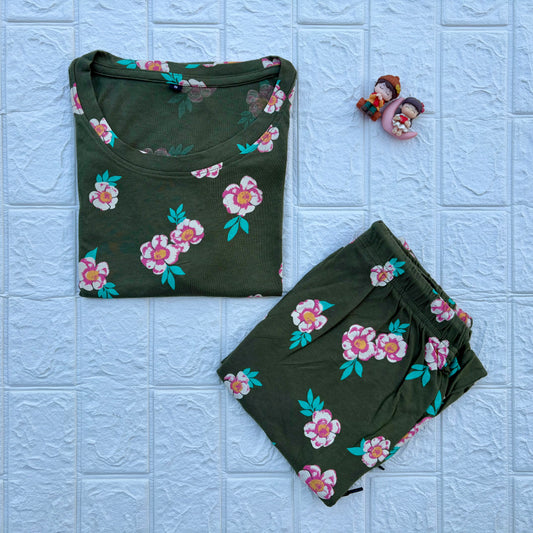 Olive Blossoms Lounge Set